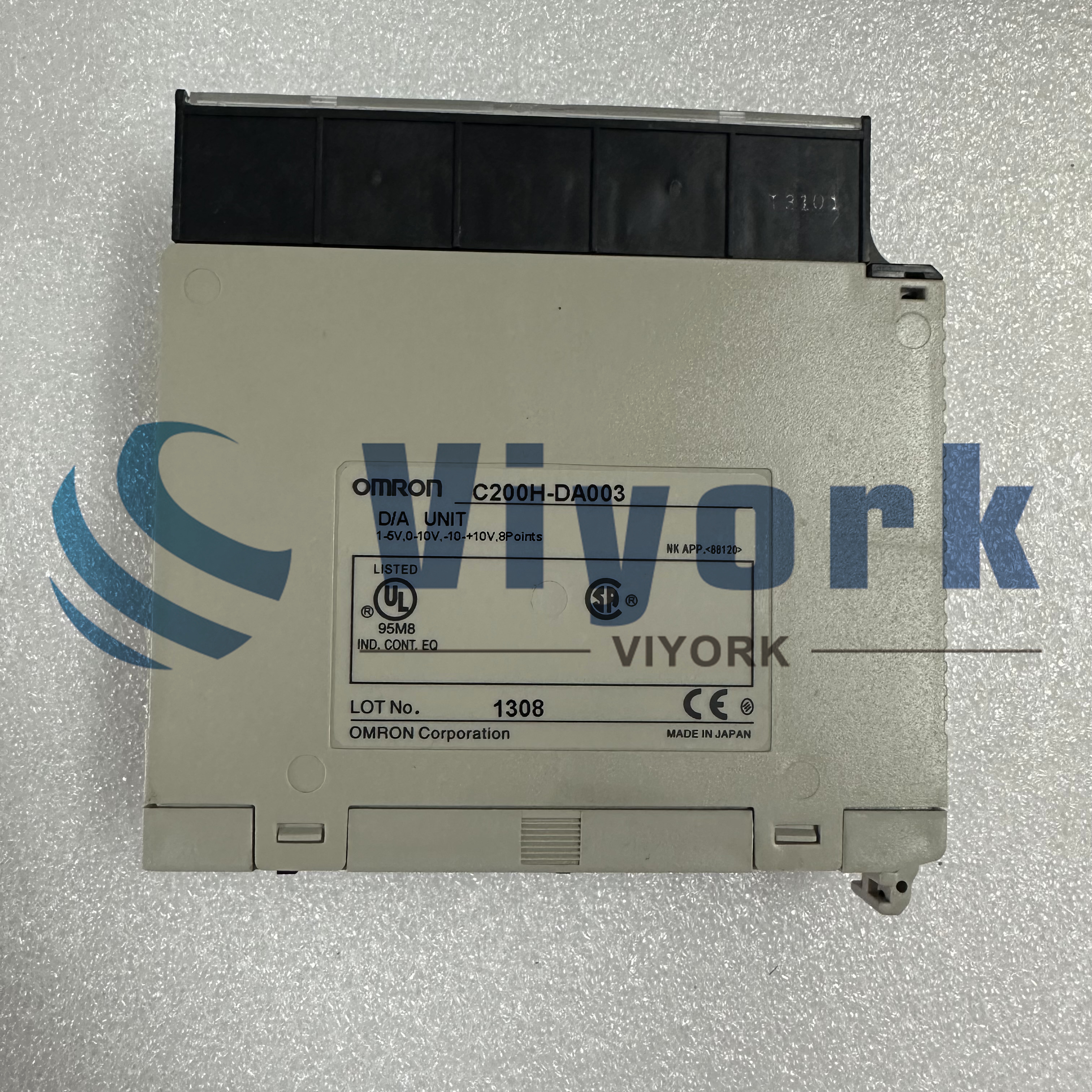 Omron C200H-DA003 INPUT MODULE NEW