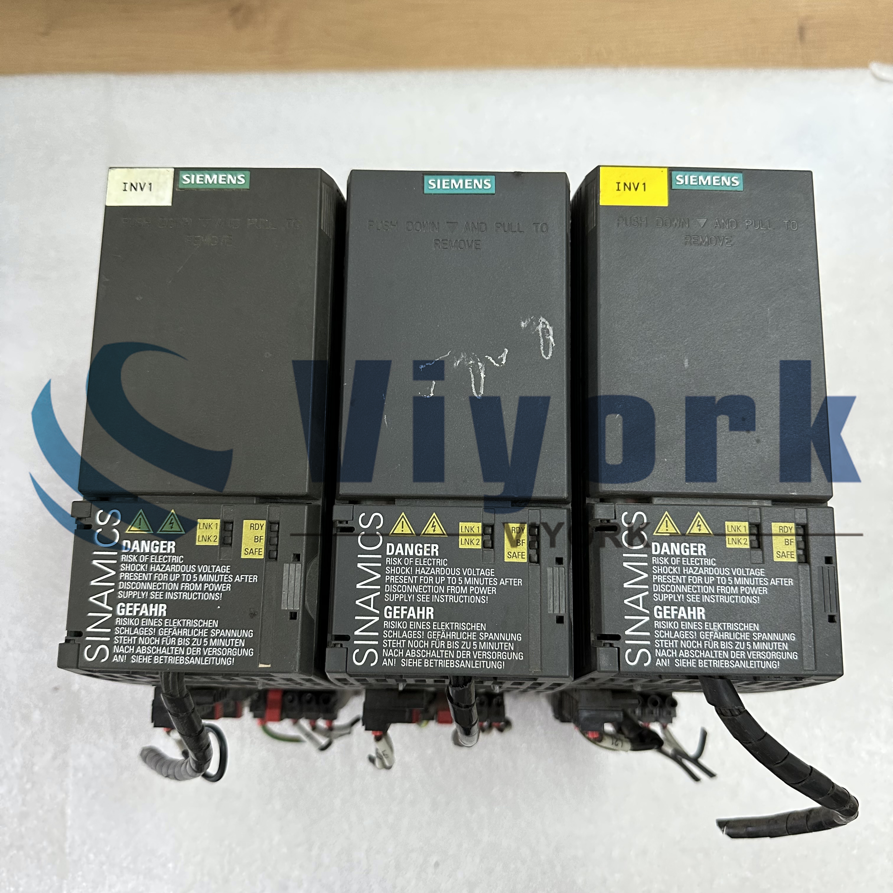 Siemens Sinamics G120C PN Frequency Inverter Drive, 6SL3210-1KE11-8UF1 | 0.55kW