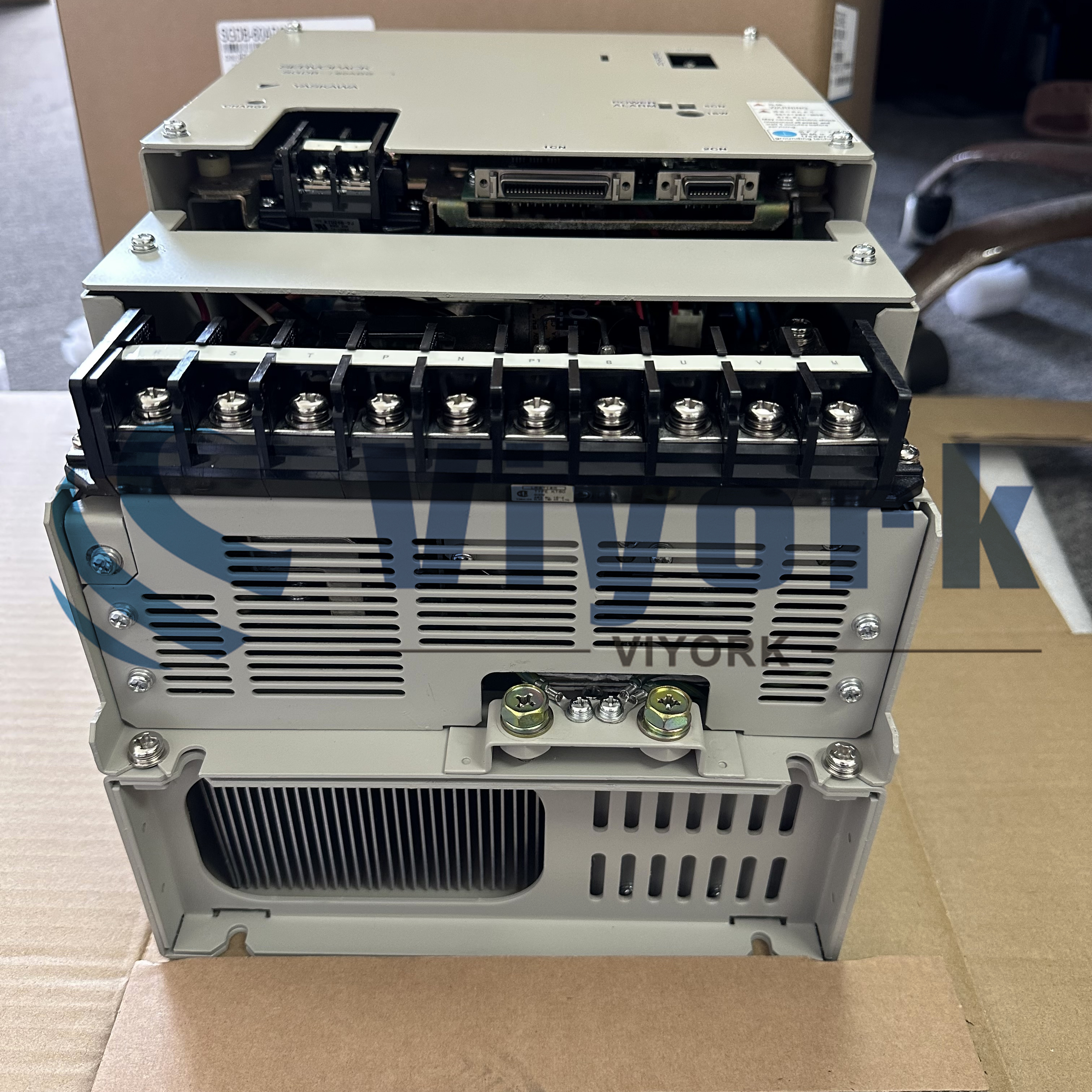 Yaskawa SGDB-60ADG AC SERVO DRIVE NEW