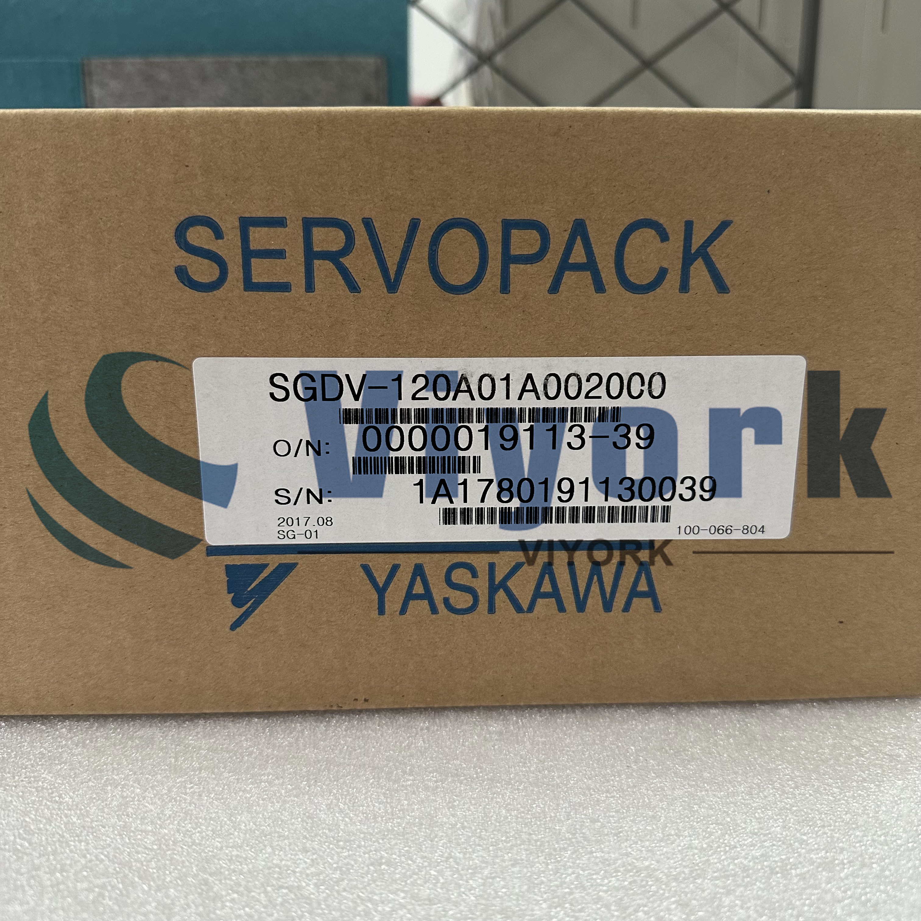 Yaskawa SGDV-120A01A002000 SERVO DRIVE 1.5KW 3PHASE 230VAC ANALOG/PULSE NEW