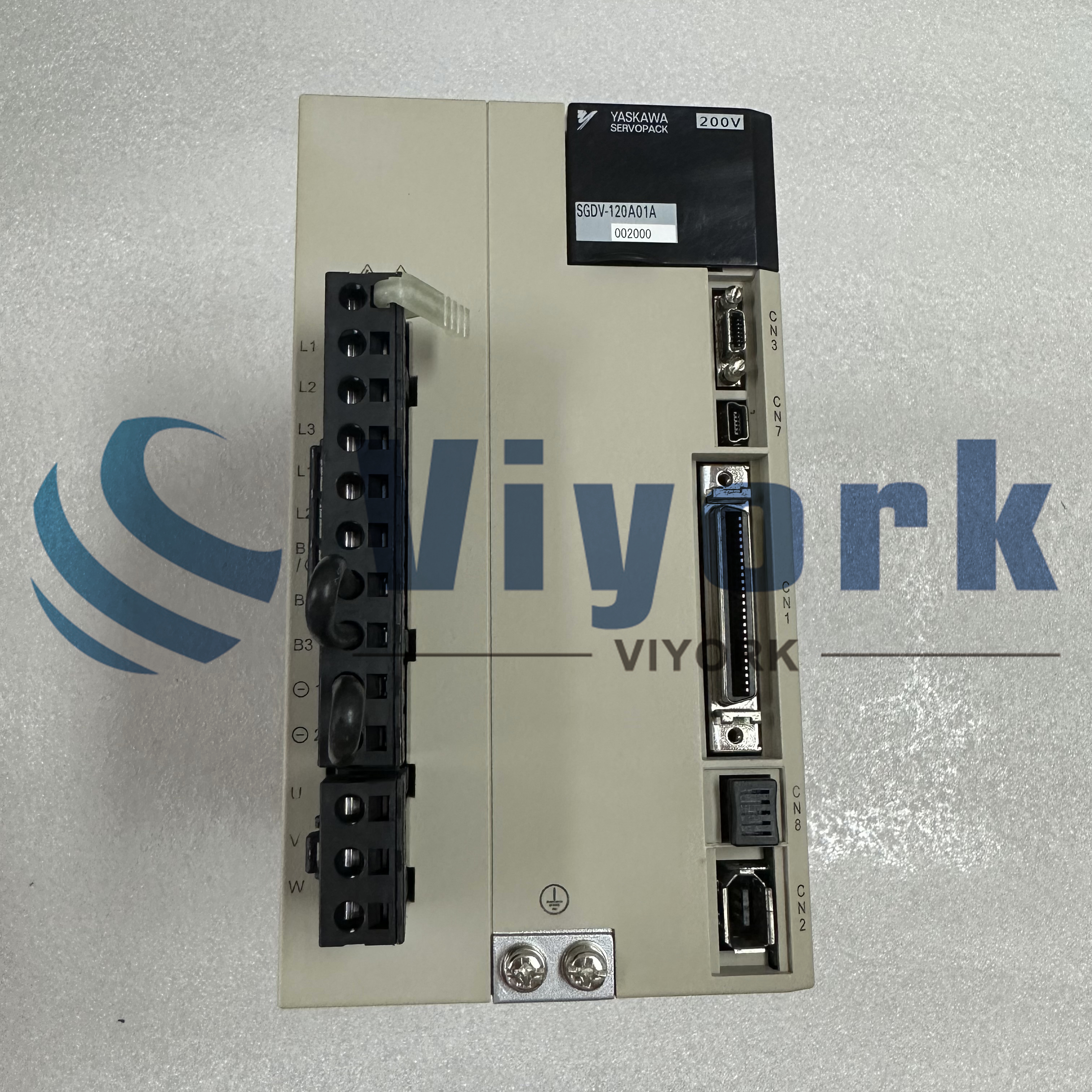 Yaskawa SGDV-120A01A002000 SERVO DRIVE 1.5KW 3PHASE 230VAC ANALOG/PULSE NEW