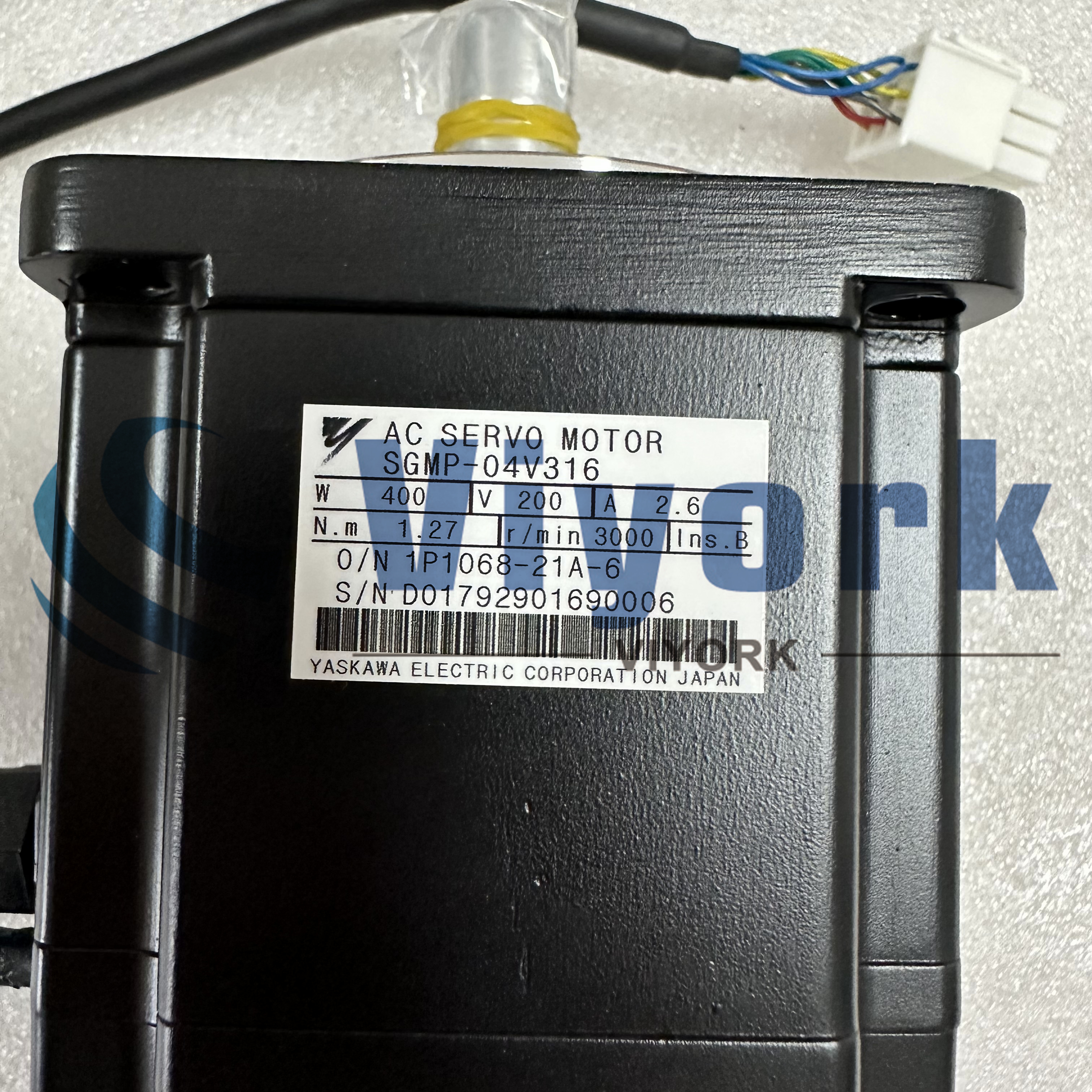 SGMP-04V316 AC SERVO MOTOR NEW