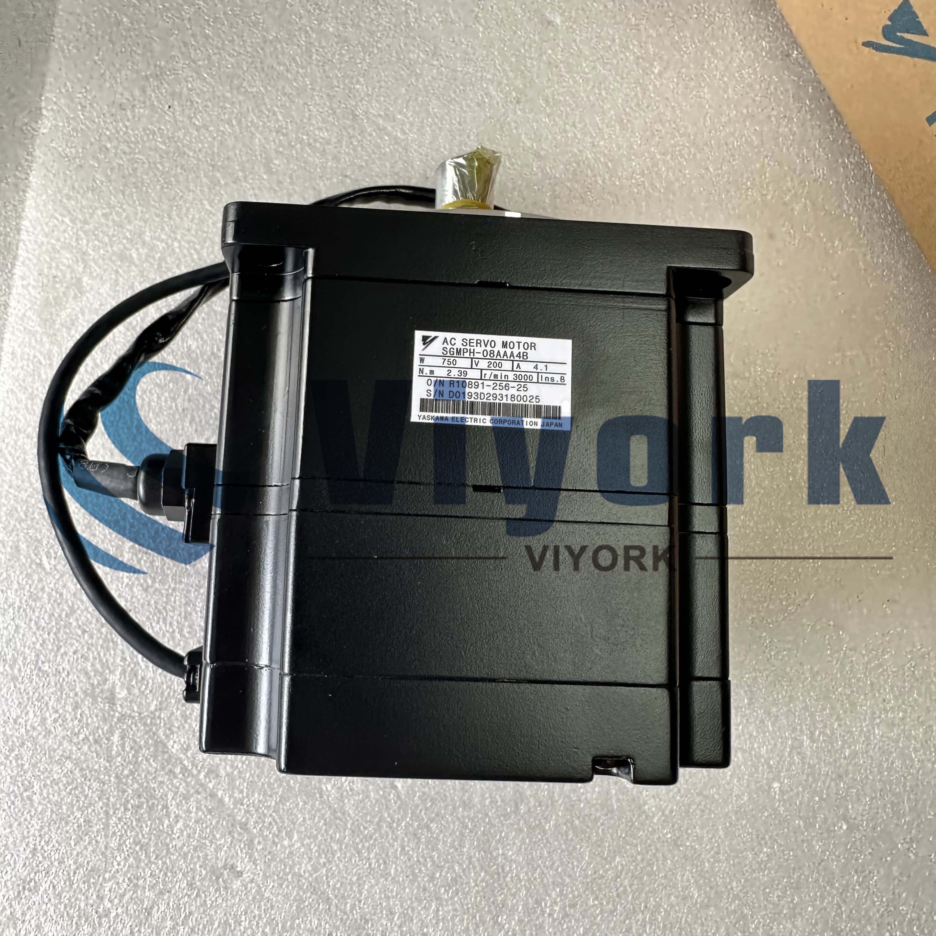 Yaskawa SGMPH-08AAA4B AC SERVO MOTOR 750W 200V NEW