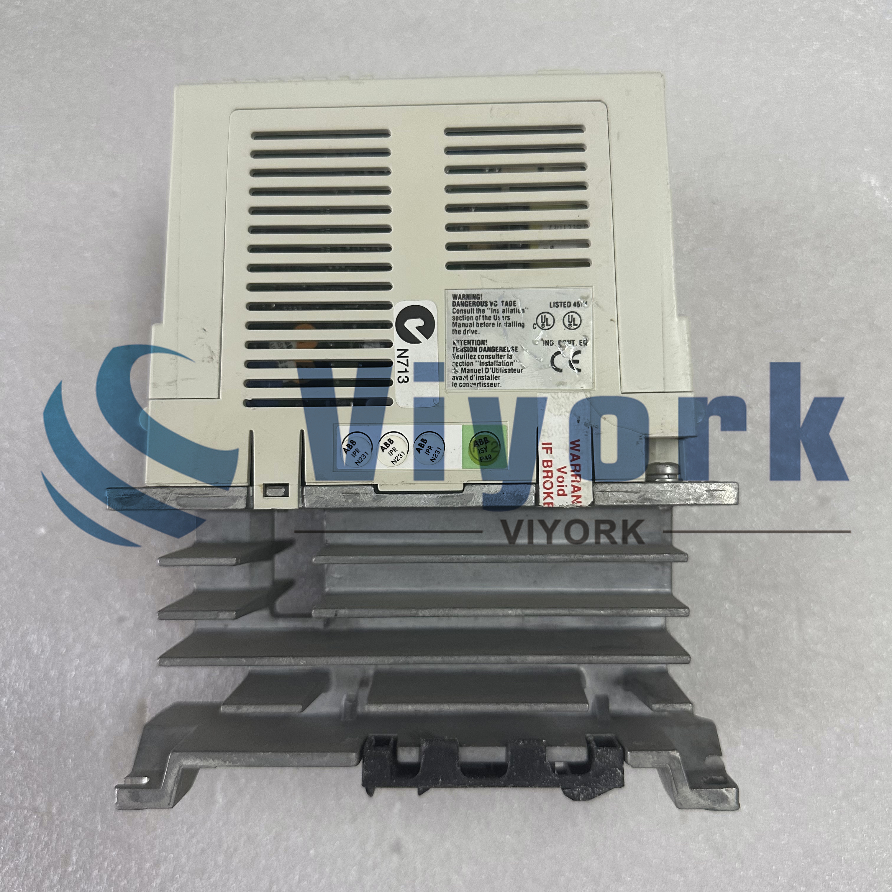 ABB ACS143-1K6-3 Frequency Inverter