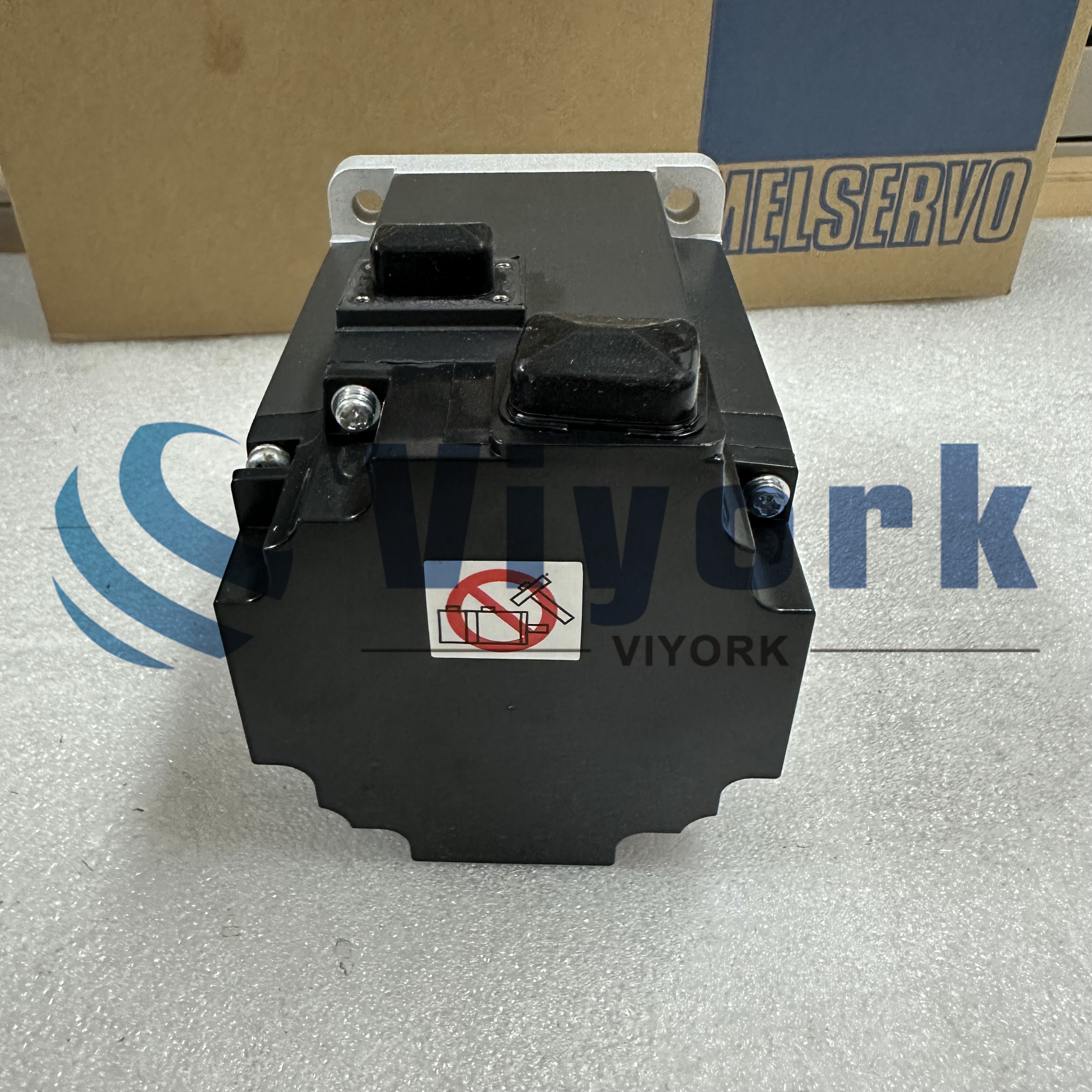 Mitsubishi HG-MR73 AC SERVO MOTOR NEW