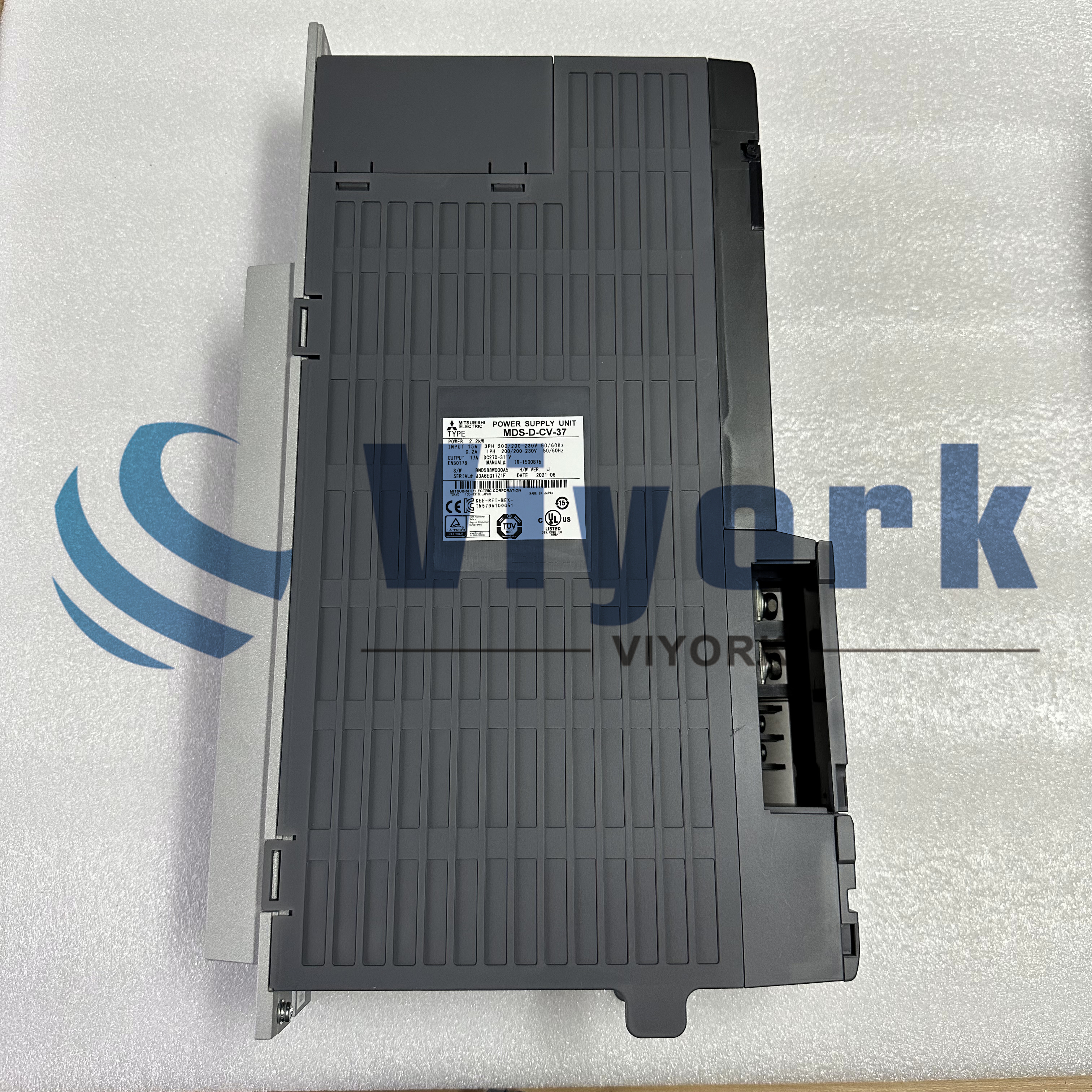 Mitsubishi MDS-D-CV-37 SERVO DRIVE NEW