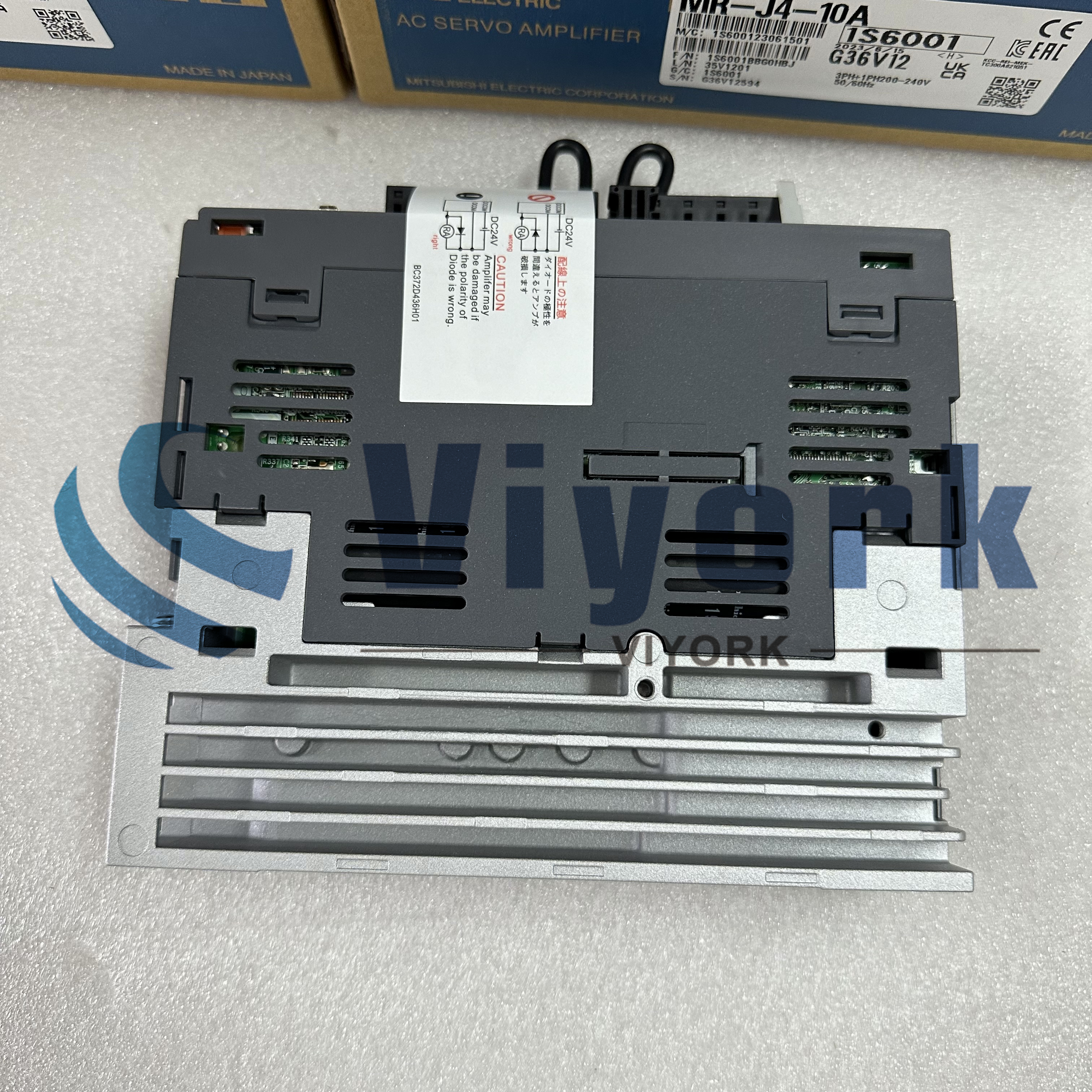 Mitsubishi MR-J4-10A SERVO AMPLIFIER NEW