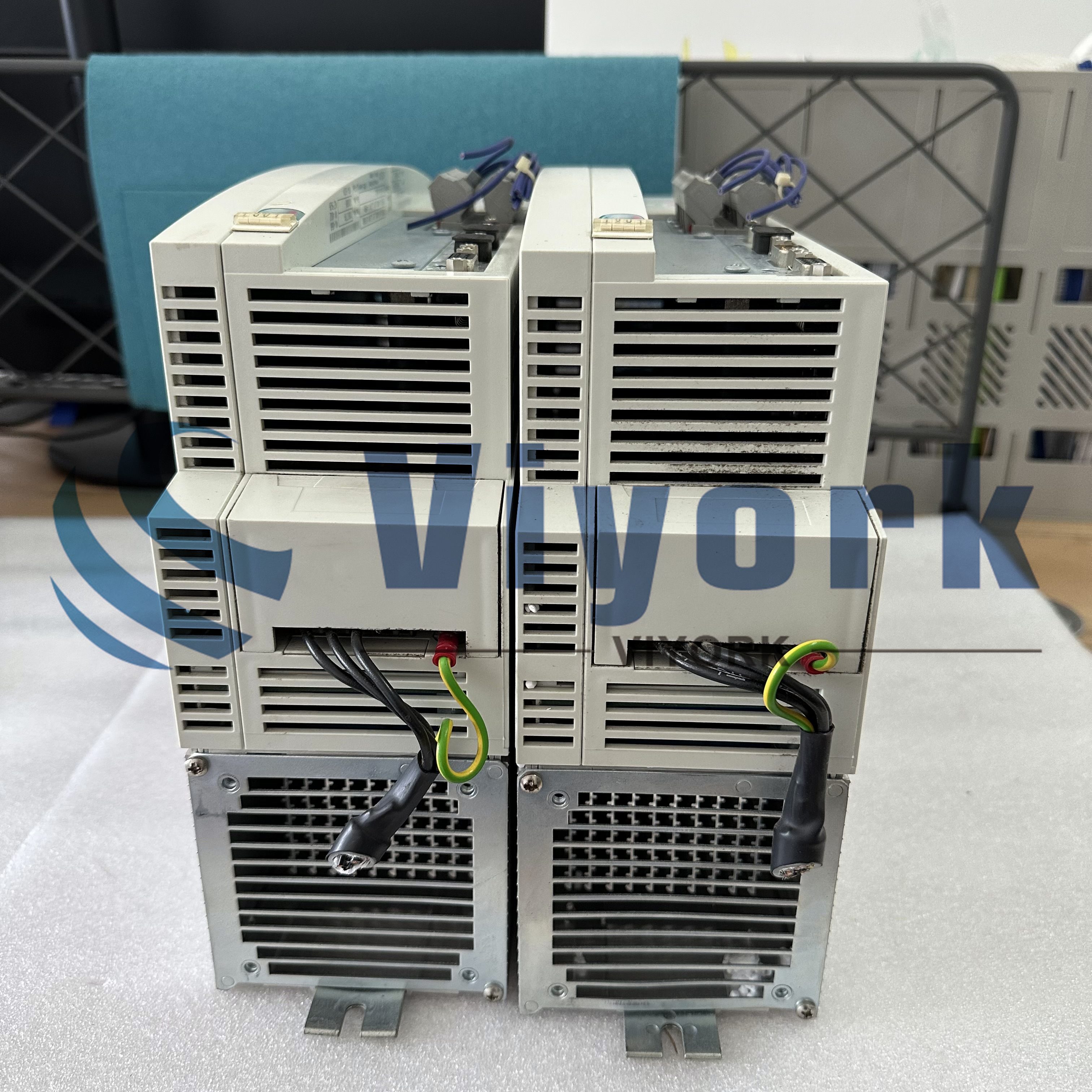 LENZE EVS9323-EK INVERTER Fully Tested Fast delivery USED