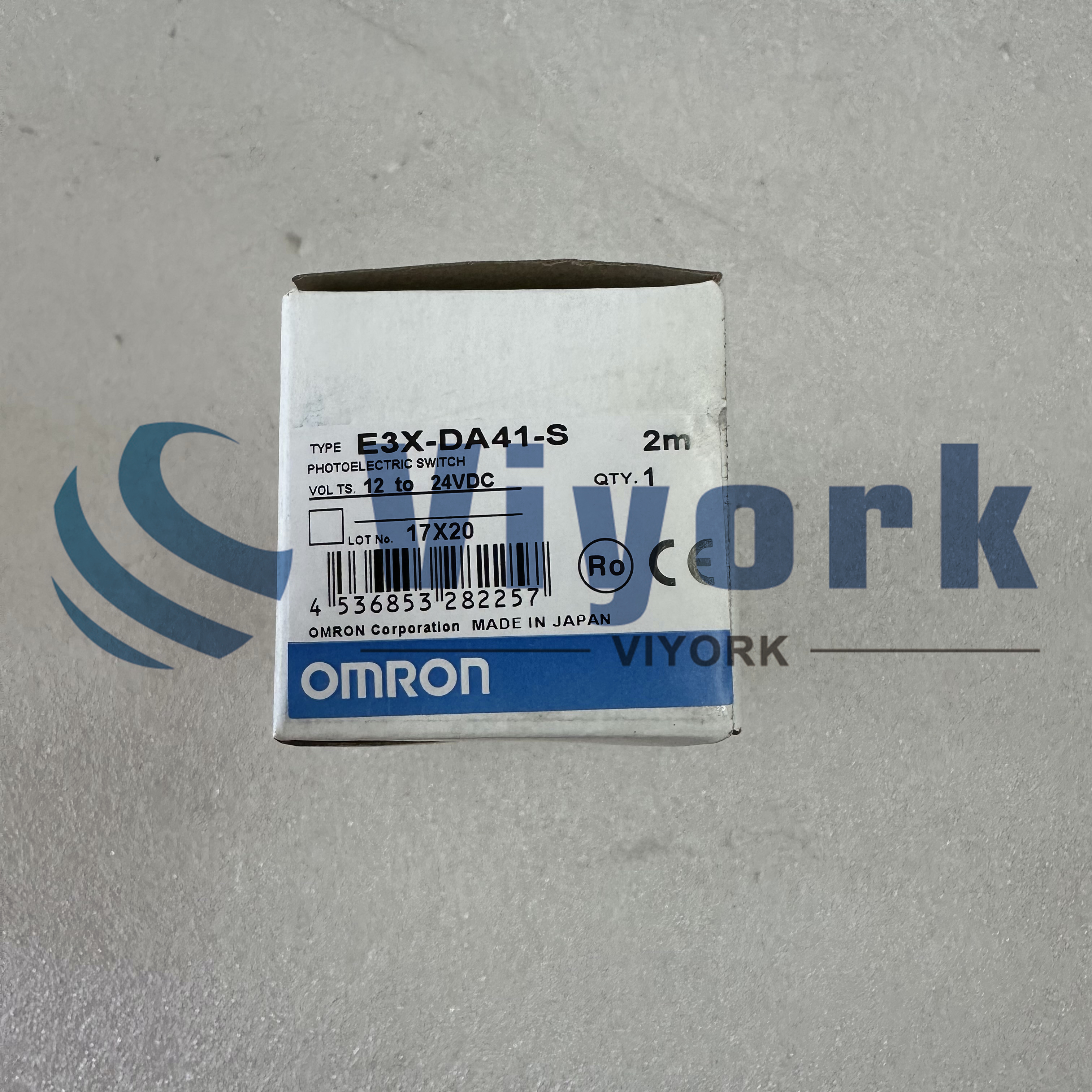 Omron E3X-DA41-S 2M Photoelectric Switch NEW