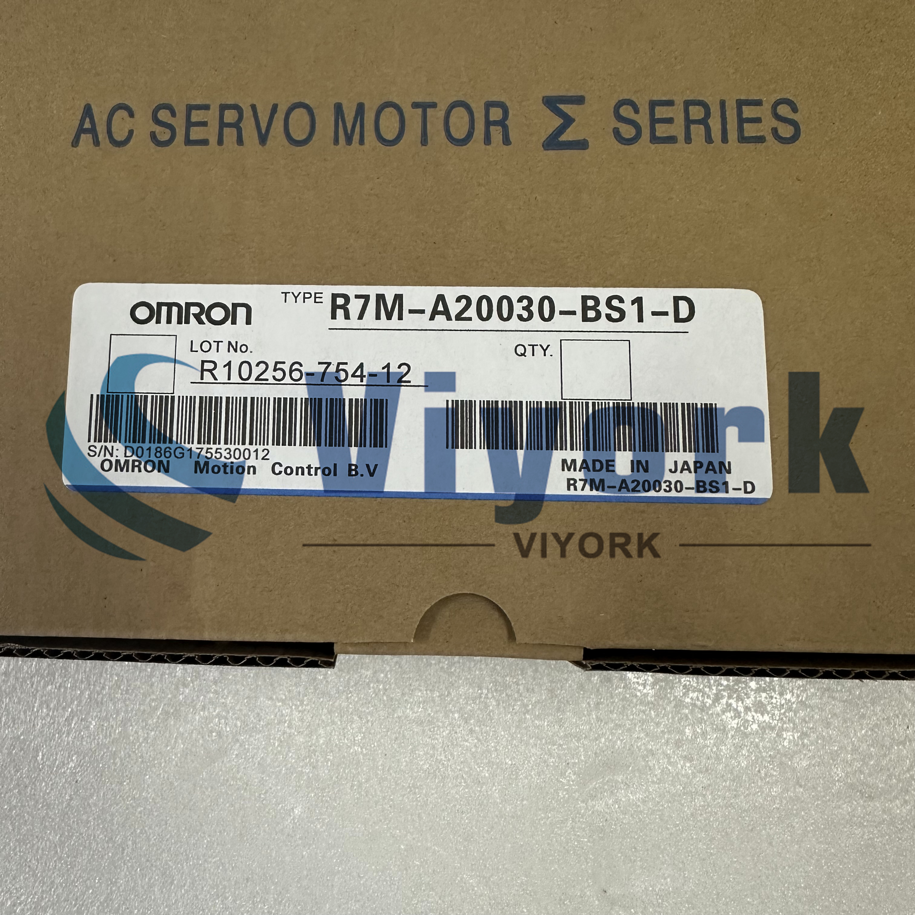 Omron R7M-A20030-BS1-D AC SERVO MOTOR 200W 3000RPM 0.637NM NEW